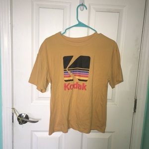 -🌌yellow kodak logo tee-